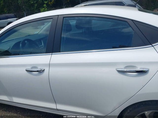 2022 HYUNDAI ACCENT SE/SEL 15
