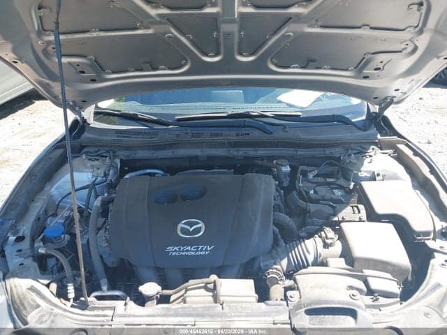 2018 MAZDA MAZDA3 TOURING 10