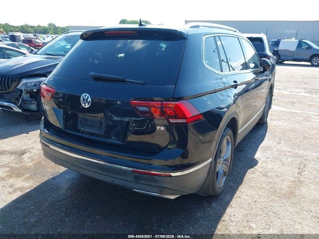 2018 VOLKSWAGEN TIGUAN 2.0T SEL PREMIUM 4