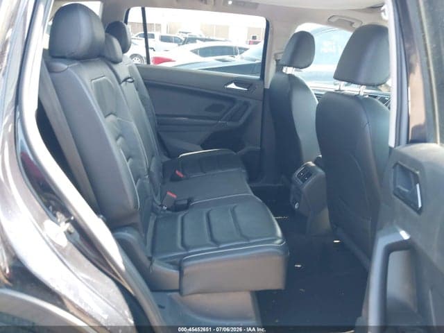 2018 VOLKSWAGEN TIGUAN 2.0T SEL PREMIUM 8