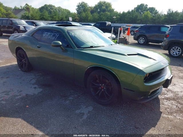 2018 DODGE CHALLENGER SXT 1
