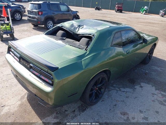 2018 DODGE CHALLENGER SXT 6