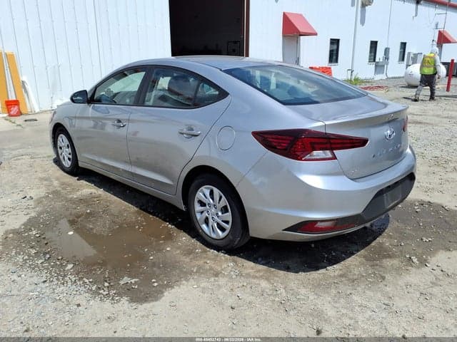 2020 HYUNDAI ELANTRA SE 3