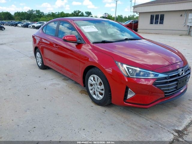 2019 HYUNDAI ELANTRA SE 1