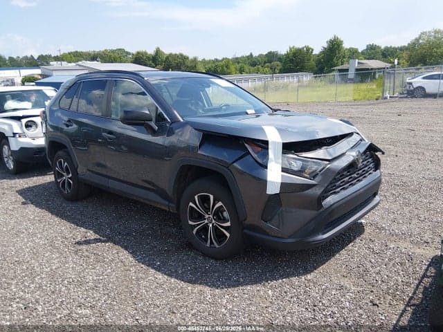 2019 TOYOTA RAV4 LE 1