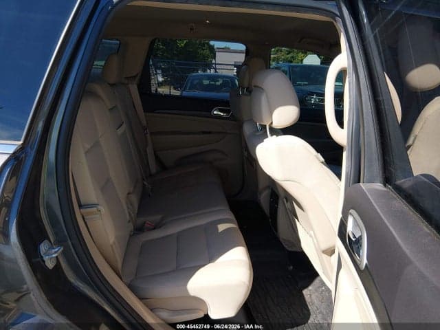 2019 JEEP GRAND CHEROKEE LAREDO E 4X4 8