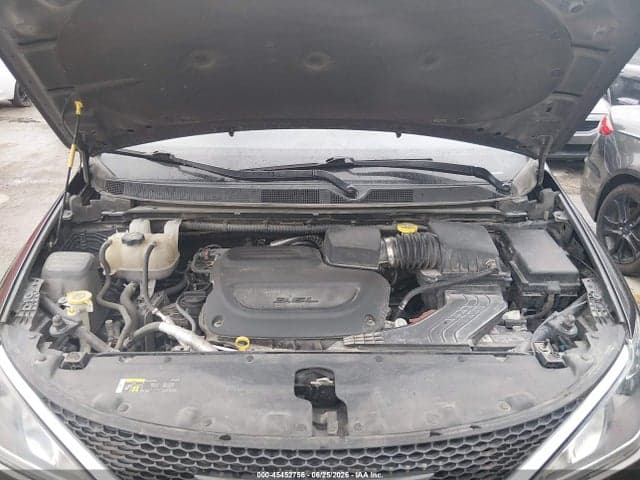 2019 CHRYSLER PACIFICA TOURING L 10