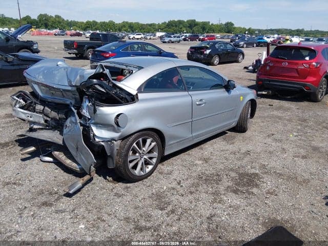 2011 VOLVO C70 T5 4
