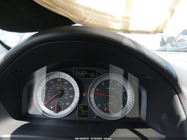 2011 VOLVO C70 T5 7