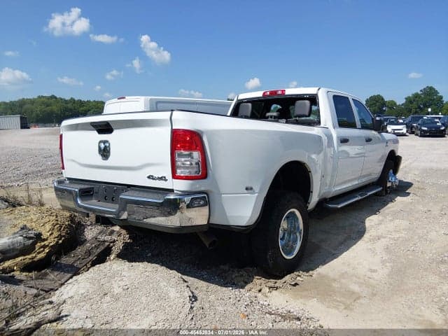 2023 RAM 3500 TRADESMAN 4X4 8' BOX 4