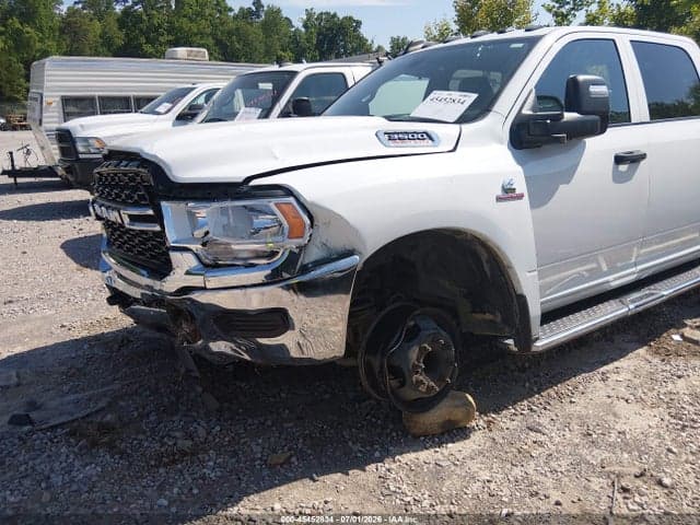 2023 RAM 3500 TRADESMAN 4X4 8' BOX 6