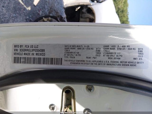 2023 RAM 3500 TRADESMAN 4X4 8' BOX 9