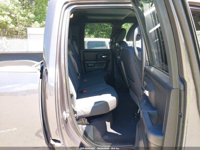 2022 RAM 1500 CLASSIC WARLOCK 4X4 6'4 BOX 8