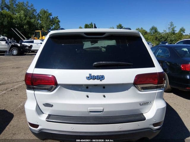 2018 JEEP GRAND CHEROKEE LAREDO E 4X4 16