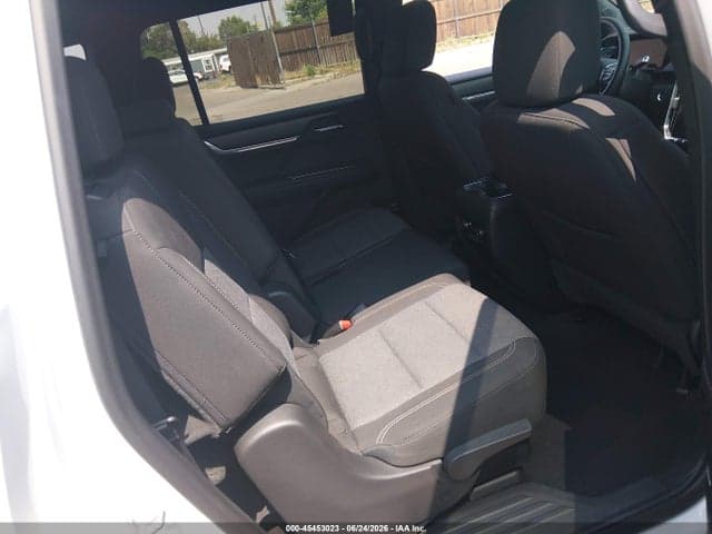 2025 GMC ACADIA AWD ELEVATION 8