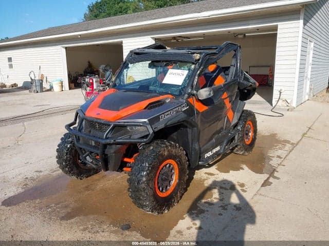 2018 POLARIS 999 CC 2