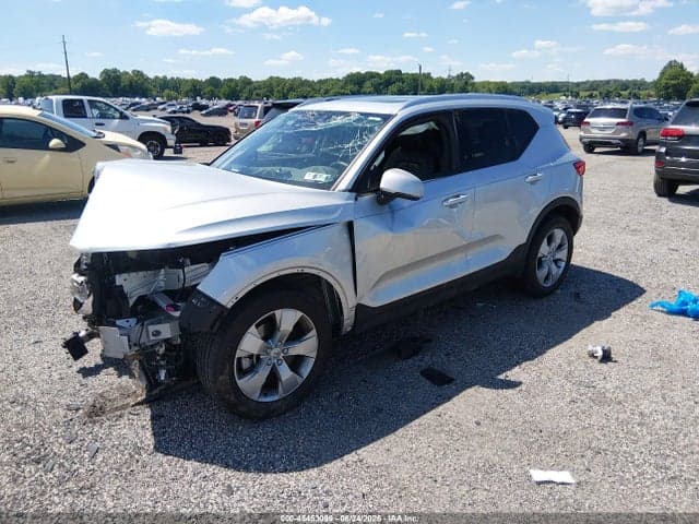 2019 VOLVO XC40 T5 2