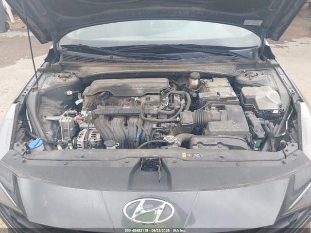 2021 HYUNDAI ELANTRA SE 10