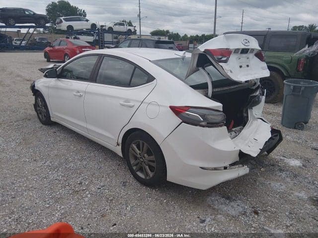 2017 HYUNDAI ELANTRA SE 3
