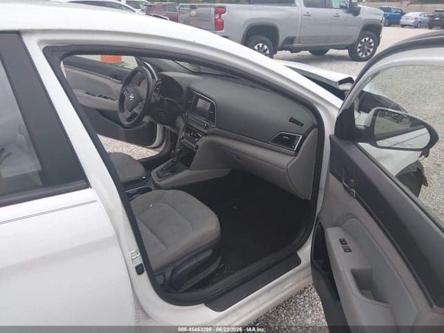 2017 HYUNDAI ELANTRA SE 5