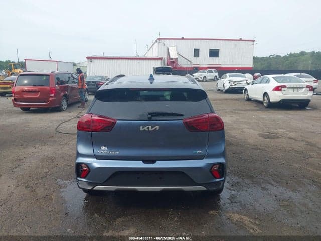 2022 KIA NIRO TOURING SE 16