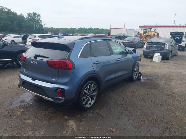 2022 KIA NIRO TOURING SE 4