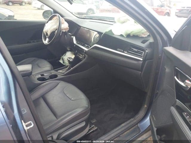 2022 KIA NIRO TOURING SE 5