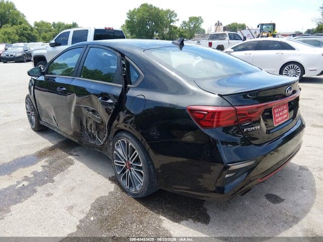 2021 KIA FORTE GT 3
