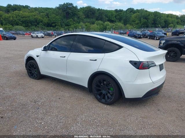 2021 TESLA MODEL Y 3