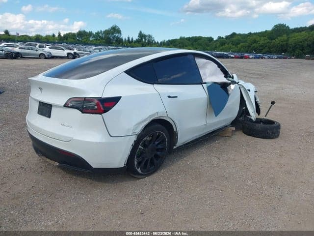 2021 TESLA MODEL Y 4