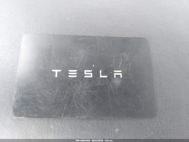 2021 TESLA MODEL Y 10