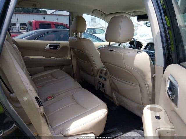 2019 NISSAN PATHFINDER SL 8