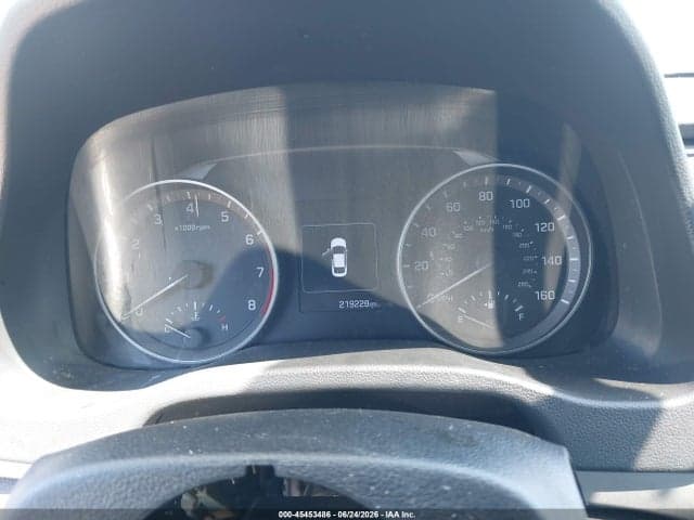2017 HYUNDAI ELANTRA LIMITED 7