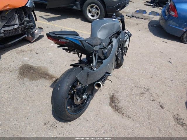 2025 KAWASAKI ZX636 K 4