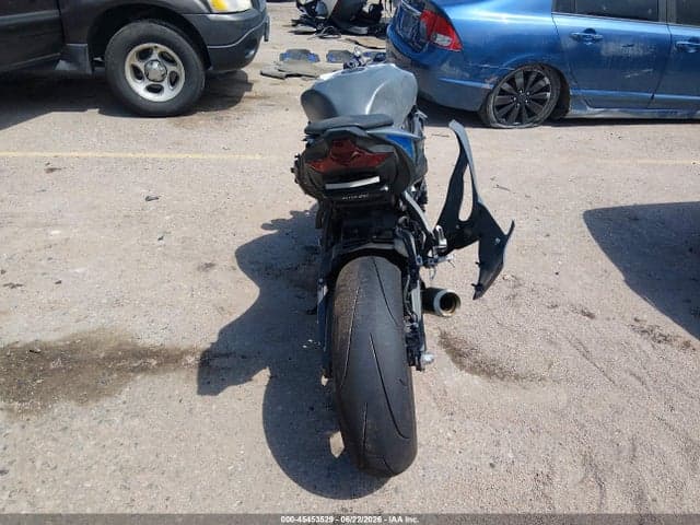 2025 KAWASAKI ZX636 K 6