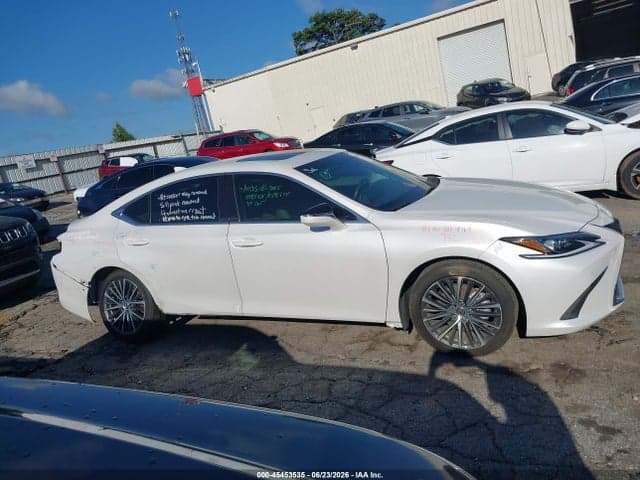 2022 LEXUS ES 250 13