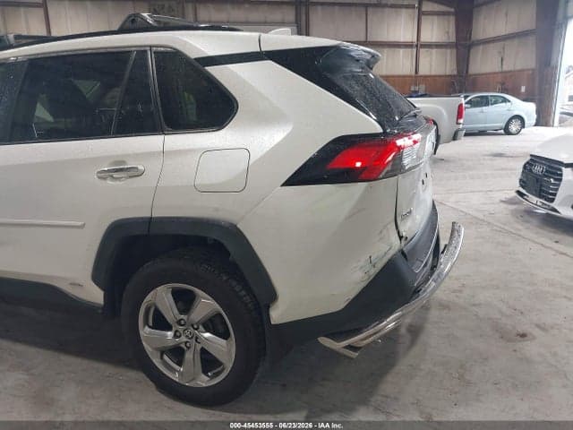 2020 TOYOTA RAV4 HYBRID LIMITED 17