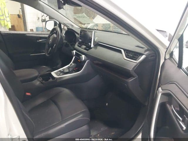 2020 TOYOTA RAV4 HYBRID LIMITED 5