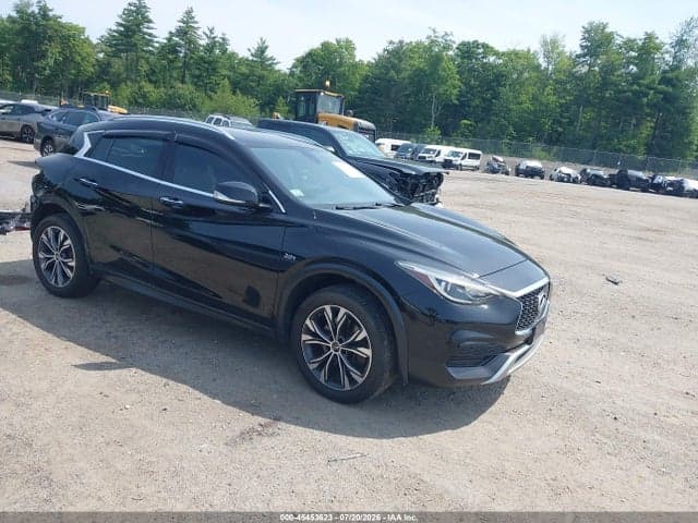 2018 INFINITI QX30 LUXURY - 1