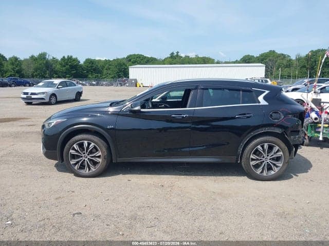 2018 INFINITI QX30 LUXURY 15