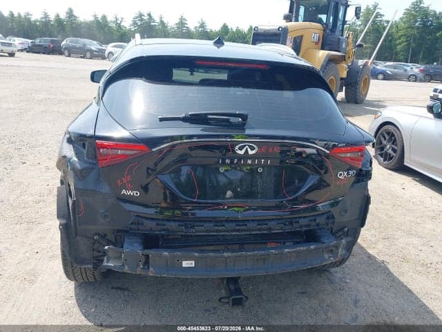 2018 INFINITI QX30 LUXURY 6