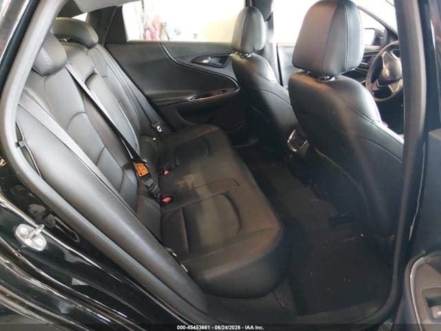 2017 CHEVROLET MALIBU 1LT 8
