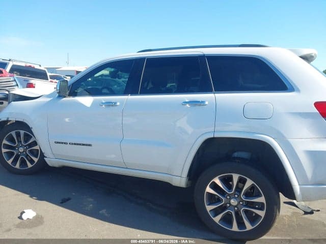 2018 JEEP GRAND CHEROKEE OVERLAND 4X4 15