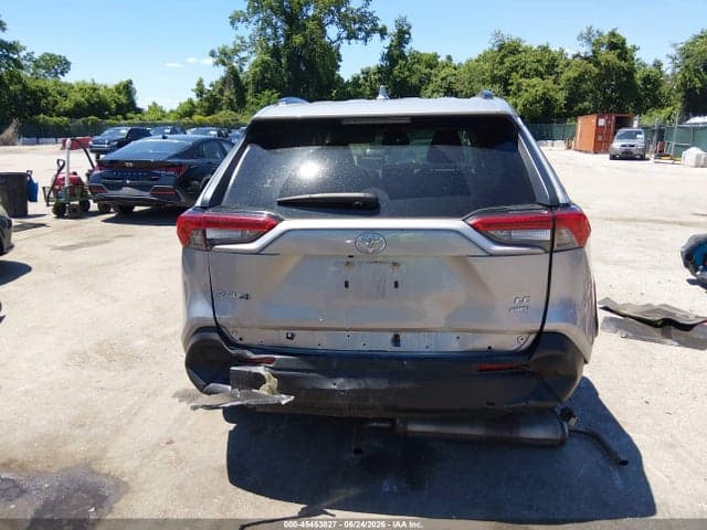 2019 TOYOTA RAV4 LE 16