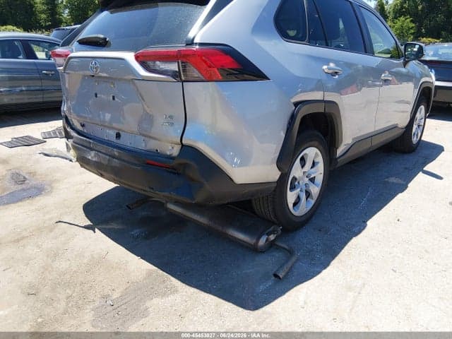 2019 TOYOTA RAV4 LE 17