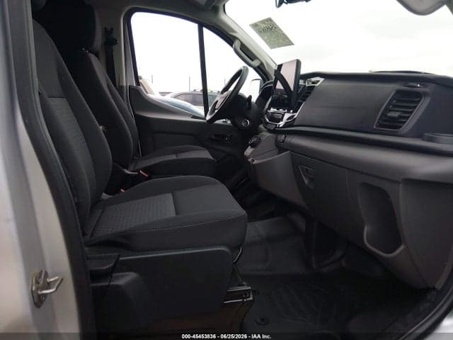 2023 FORD E-TRANSIT-350 5