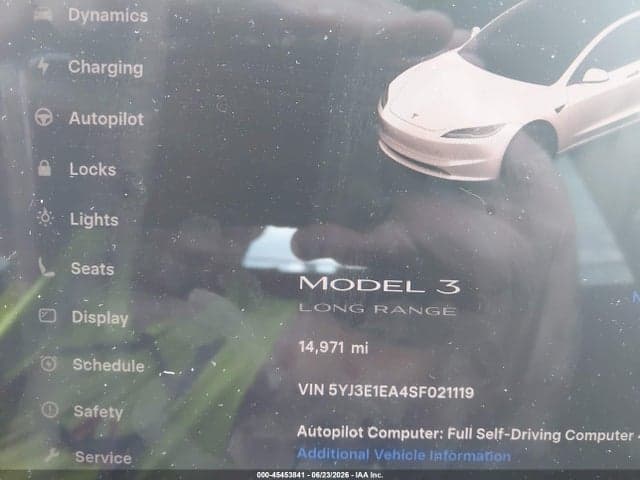 2025 TESLA MODEL 3 7