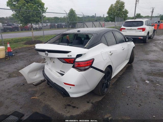 2022 NISSAN SENTRA SR XTRONIC CVT 4