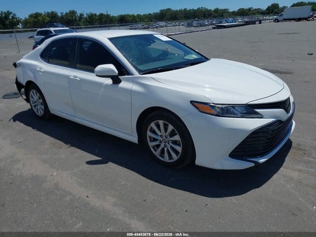 2020 TOYOTA CAMRY LE - 1