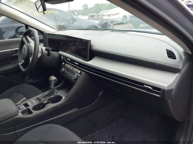 2026 HYUNDAI SONATA SE 5